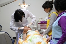 연세엘치과 신정인 원장, 한달 한번 제주의료원서 무료진료