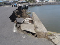 성산포 신산 포구 호안도로, 파도에 47m나 붕괴 아찔