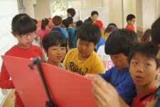 의귀초, 어깨걸고 마음걸고 우리는 친구!