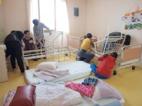 귀일중 학교가자 봉사단, 주사랑요양원 찾아 위문ㆍ봉사활동