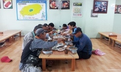 송산동 연송갈치식당, 공공근로 및 지역일자리 참여자 식사 제공