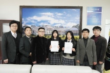 서귀포여중, 어울림장학재단 장학금 전달