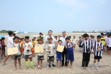 제주도생활체육회와 함께하는 청소년비치사커대회 열려