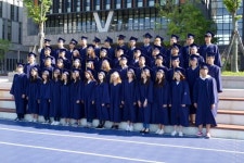 KIS 고등학교, 오는 21일 첫 졸업생 52명 배출