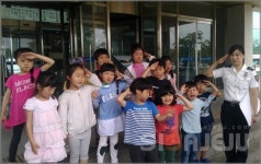 제주서부경찰서, 어린이 초청 경찰서 견학 및 교통안전교육