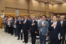 양윤경 서귀포시장 취임...첫 일정 현안지역인 강정 성산 방문