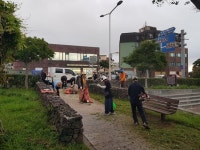 정방동주민자치위원회, 관내 소공원 풀베기 봉사활동