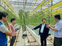 방성환, 스마트팜 방문...3세대 스마트농업 지원방향 의견