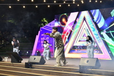 2025 영통구민 화합 한마당 축제에 구민들 어깨춤