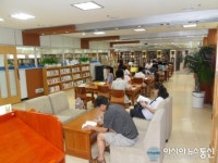 해남군립도서관 장서 10만권 돌파
