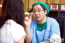 촌스럽고 억세 보이는 인상, 3D회전광대술로 해결