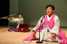 의령서 이종록 영제시조 발표회 큰 호응