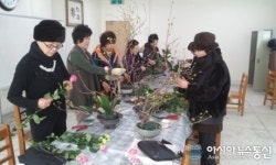 문경시립문희도서관, 지역 문화의 전당으로 운영