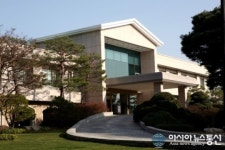 (주)정오아카데미 영일고등학교점 | 포항 영일대, "새단장 끝내고" 31일 오픈
