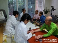 의창구 120드림하우스 봉사대, 의창동 경로당서 봉사