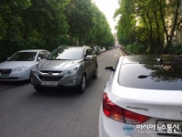 과천시 별양동 거리, 1차선은 무용지물