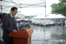 (주)에스피씨지에프에스 광동제약식품공장구내식당 | [최수부 회장 영결식] 영결사하는 김정수 장례위원장