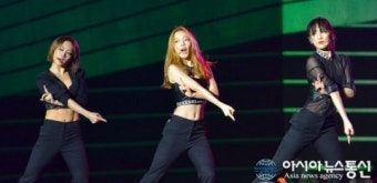 '2013 한류드림콘서트' 한류여신 카라
