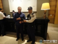 인천중부서 공항지구대, 외국인이 분실한 다액현금 인계