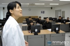 첫 여군 해군 상사 탄생!
