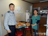 전주완산서 화산지구대, 관내 독거노인·소년소녀가장 쌀 전달