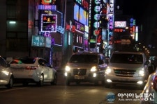 안산시 , 불법 보도방 차량들로 교통체증 불러 잃으켜 몸살