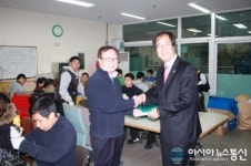 경기도의회 기획재정위, 안산밀알보호작업장 위문 격려