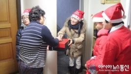 안산 꿈의교회,남몰래 사랑을 전하는 몰래산타 행사 펼쳐