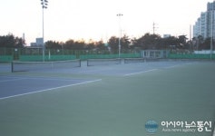 세종특별자치시, 조치원체육공원테니스장 허술한 관리감독 물의