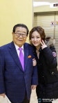 금잔디, 전국 노래자랑 터줏대감 송해와 대기실서 다정샷 눈길