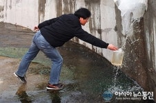 (고발) 춘천 수동리 골프장, 배출수 시료 채취