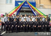 [평택경찰 파출소 개소]사진 찍는 만호파출소 경찰들