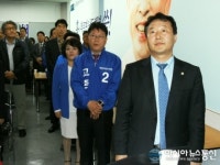 안희태 의장, 윤태흥 후보 개소식 진행