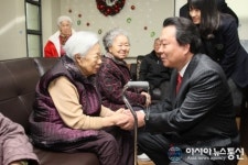 (노현송 구청장) 노인들의 맞아들 역할도 톡톡히