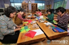 산청군 규방공예교실 지역민들에 인기