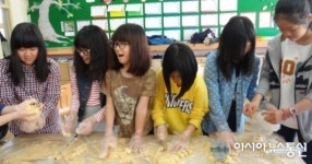 완주 삼례초, 인절미 만들기 체험활동