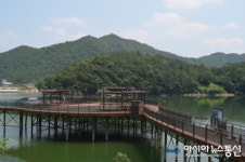 전주시, 20억원 들인 아중저수지 산책로에 화장실 한 칸 없어