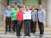 진천군, 마을기업 화랑마트 사랑의 라면 기증