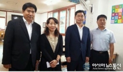 강릉검찰, 동해시아동복지시설 후원금 전달