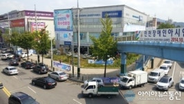 (카메라고발)우회전길 가로막는 인천삼성전자서비스센터