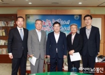 권선택 대전시장, 노인회장과 노은역 주차장 발전방향 논의