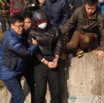 (익산 택시기사 사건 현장 검증) 시신이 있는 수로에 내려 온 피의자