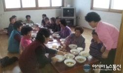 (종합)영동군, 경로당에 가사도우미 지원 ‘인기’