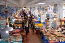 남해전통시장, 금요보물시장 시범 운영