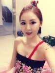 살랑살랑 봄바람에 실려온 여인의 향기