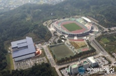 안희정, 시골밥상 같이 소박한  내실 있는 대회 주문