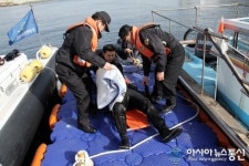 해양사고 예방훈련 참가하는 김인창 포항해경서장