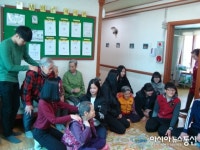 괴산 목도고 ‘아띠봉사동아리’, 경로당 등 찾아 봉사활동