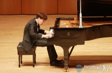 창원문화재단, ‘2015 라이징 아티스트 초청연주회’ 성료