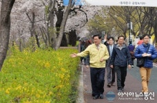 유덕열 동대문구청장 ‘동대문구민 한마음 걷기의 날’ 행사 점검